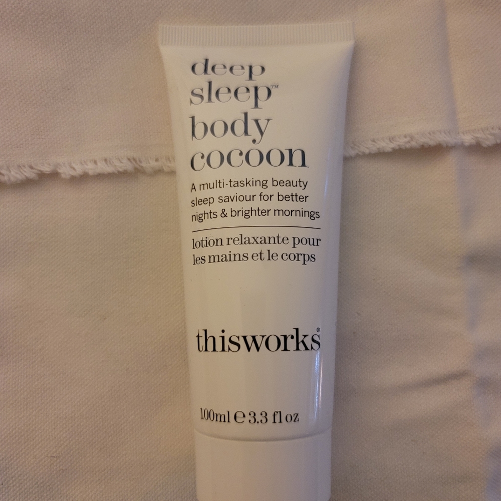 NWOT - deep sleep body cocoon Lotion